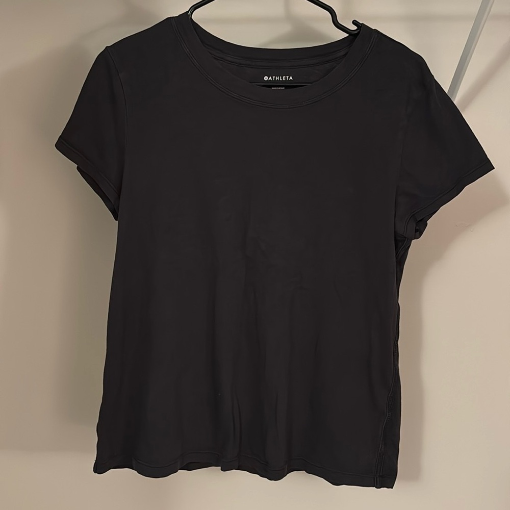 Athleta T shirt